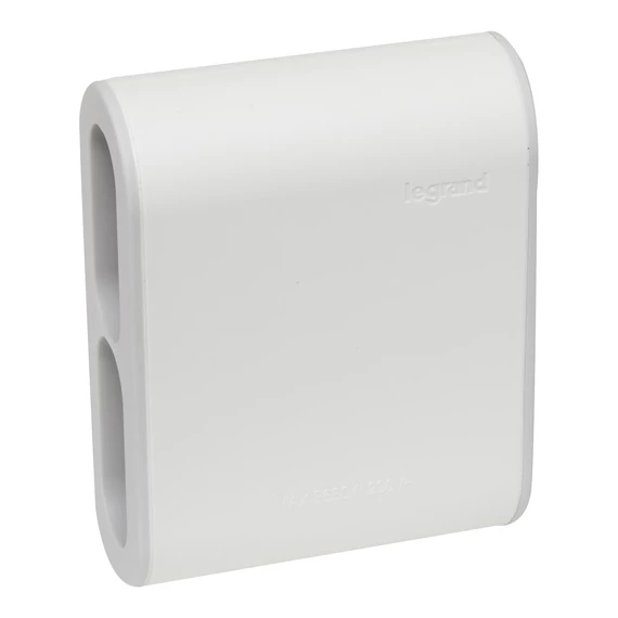 Legrand 049400 4-es 2P elosztódugó, 6A, fehér