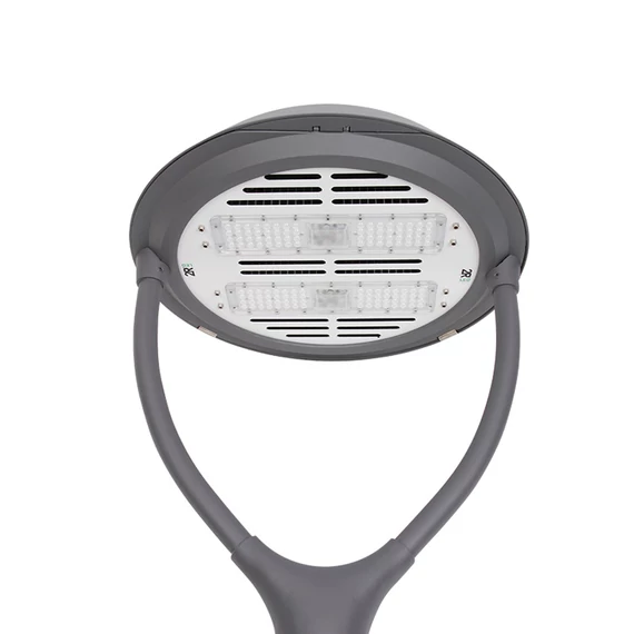 MACAO PRO 100W 4000K park lámpatest
