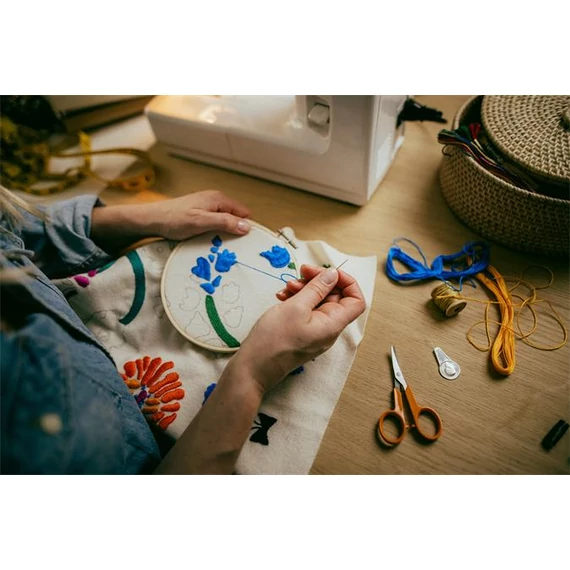 Varróolló, 10 cm, hajlított, FISKARS 