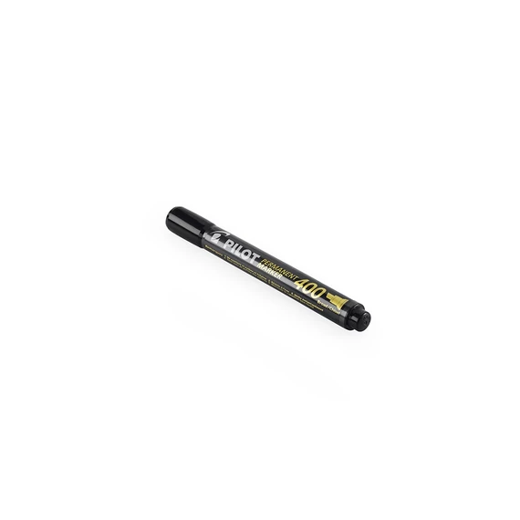 Alkoholos marker, 1,5-4 mm, vágott, PILOT "Permanent Marker 400", fekete