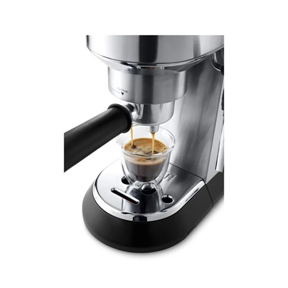 DeLonghi EC 685.M Dedica 15 bar metál eszpresszó kávéfőző