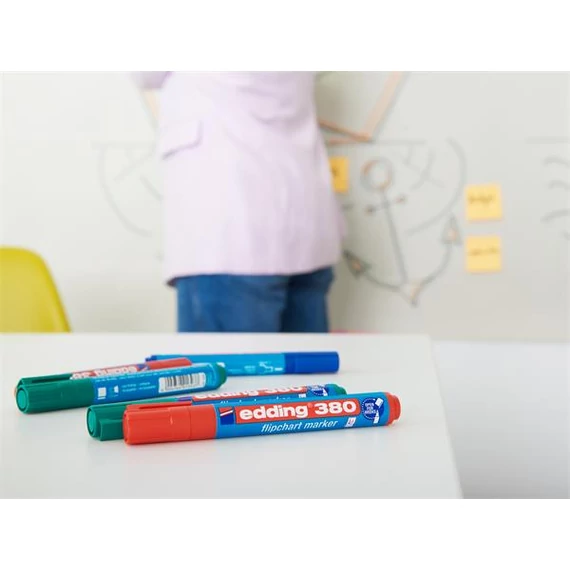 Flipchart marker, 1,5-3 mm, kúpos, EDDING 