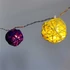 Kép 1/5 - Iris Gömb alakú fonott/rattan/4m/több színű/20db LED-es/3xAA elemes fénydekoráció